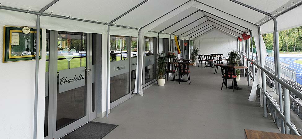 Charlotto Tribühne Waldstadion